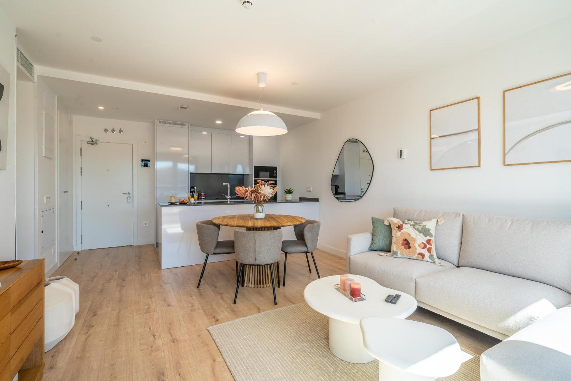 Apartment Xpce Urban Skyline - Parking Free *