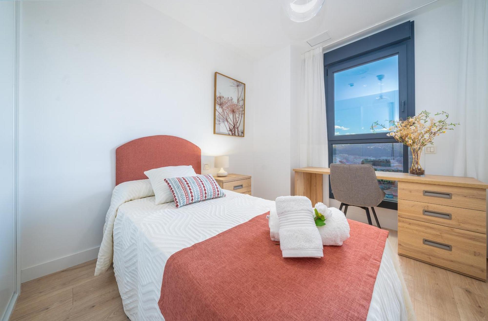 Apartment Xpce Urban Skyline - Parking Free *